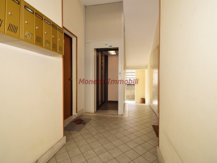 Pinerolo---Appartamento-trilocale-in-palazzina-ristrutturata